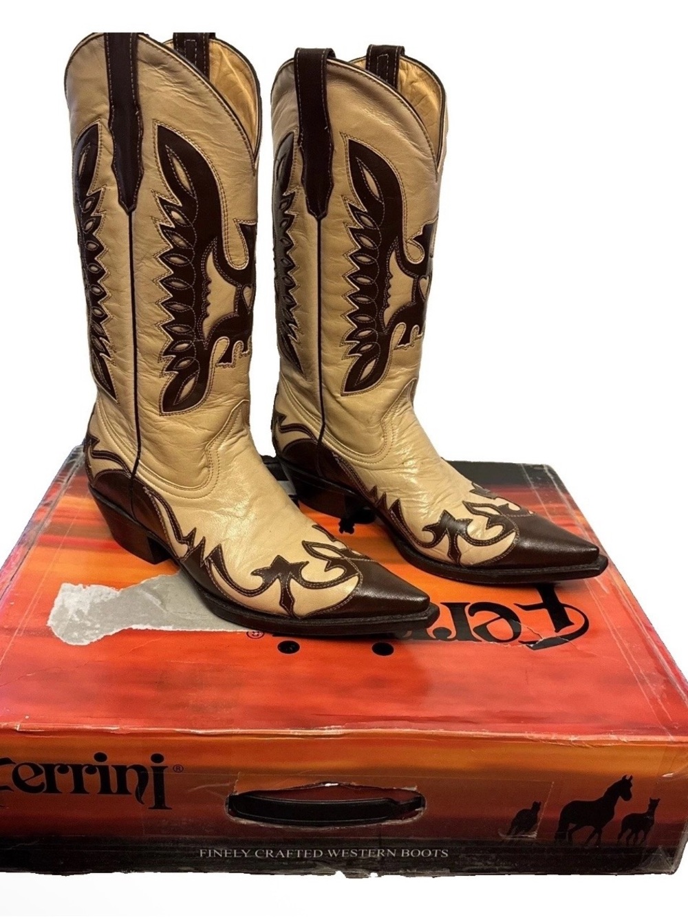 Vintage Ferrini Legend Womens Leather snip toe Boots Two-tone Handcrafted 8.5 B